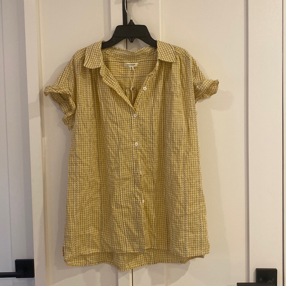 Yellow and white plaid button down